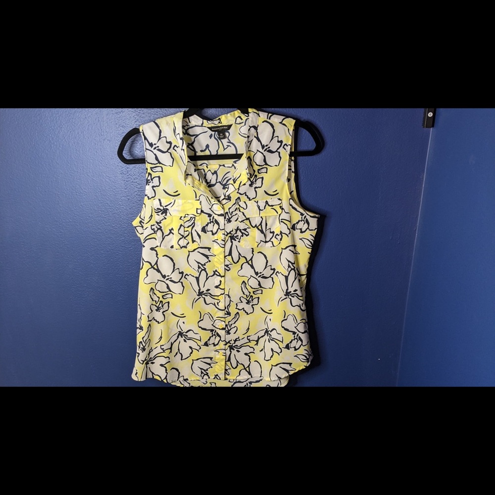 Women’s Banana Republic Blouse